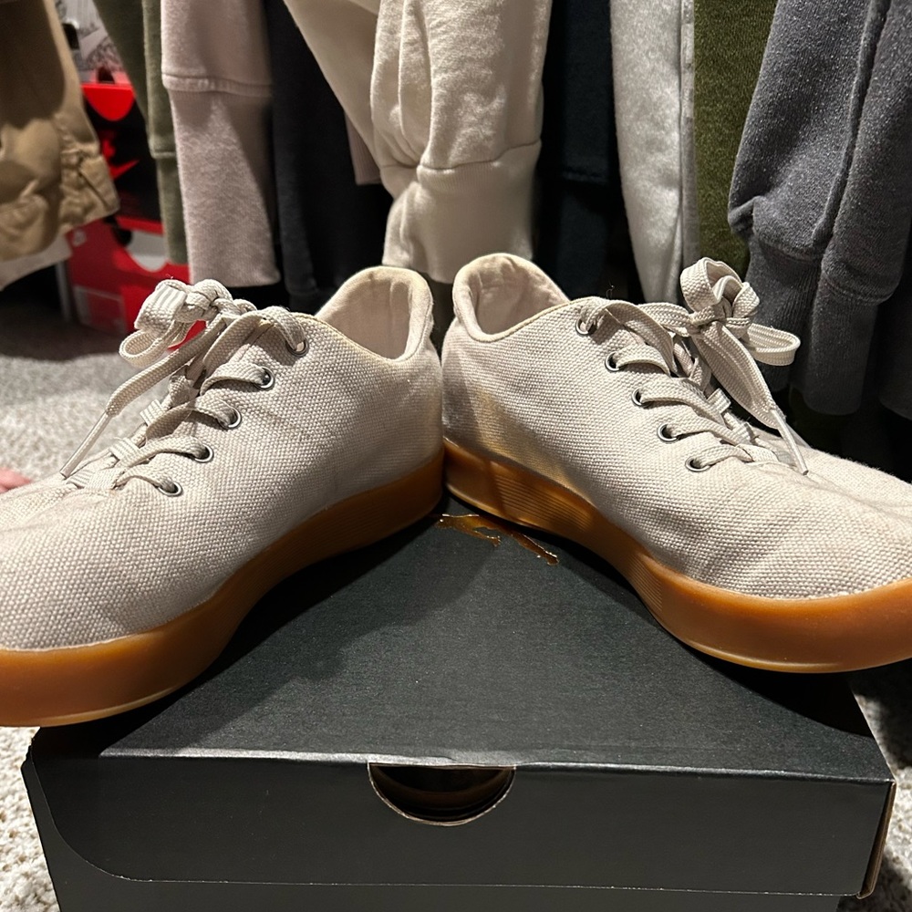 NoBull Women’s Gum Canvas Trainer - Picture 6 of 11